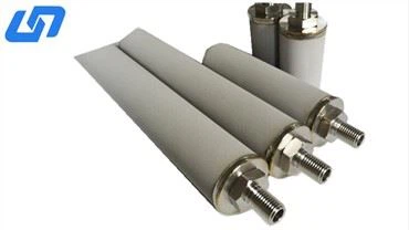 Poröst sintrat metallfilterrör